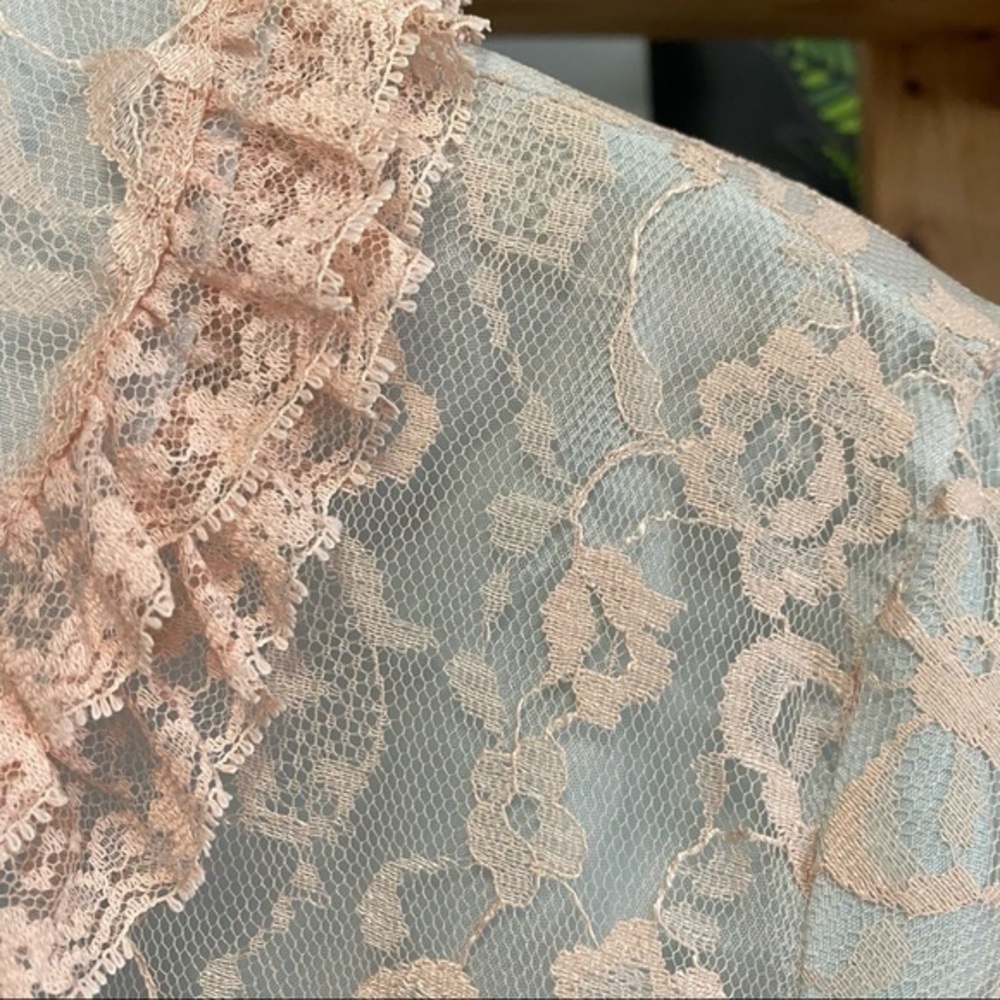 Vintage 1960’s Best & Co. Odette Barsa Blue Pink Lace Overlay Satin Robe Small - Picture 8 of 16